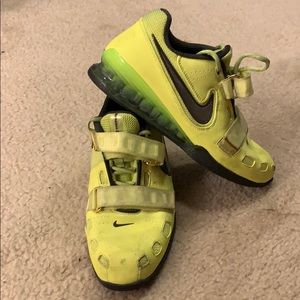 Nike Ronaldos 2 lifting shoes